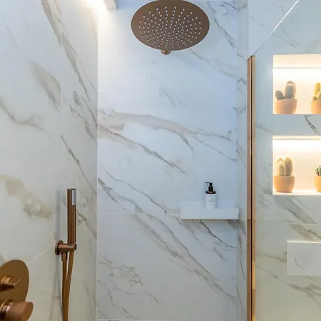 Prado Essence Lägenhet